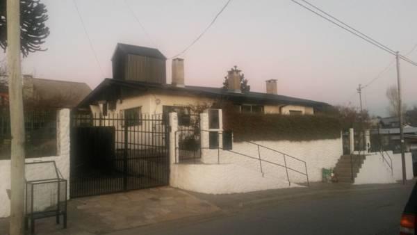 Casa Familiar Zarza Mora Apartment San Carlos de Bariloche Exterior foto